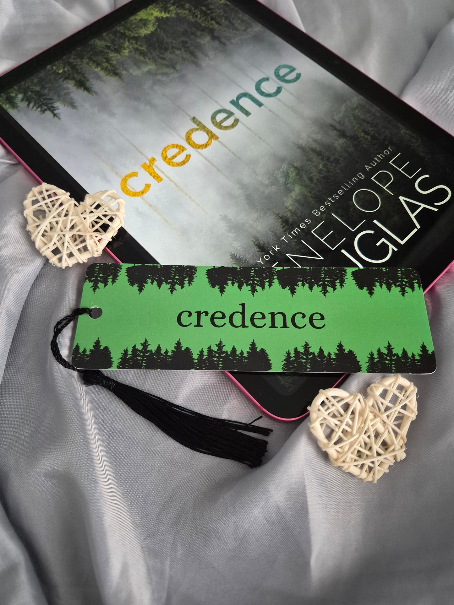 Credence Bookmark image 0